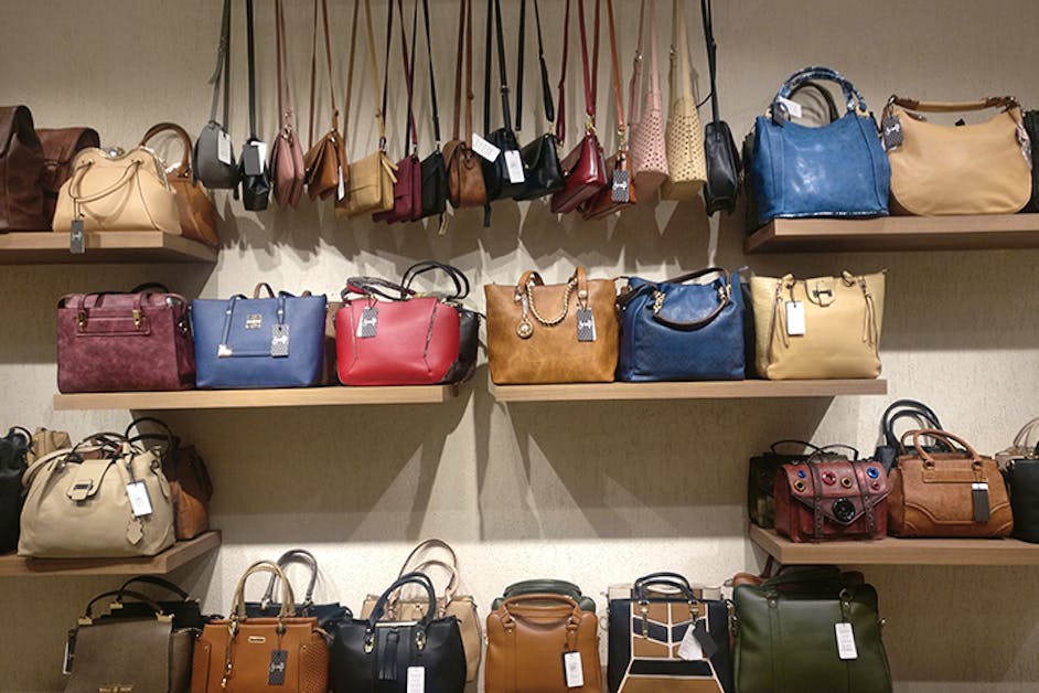 Inside the PurseForum: A Safe Haven for Showing Off $50,000 Handbags -  Fashionista
