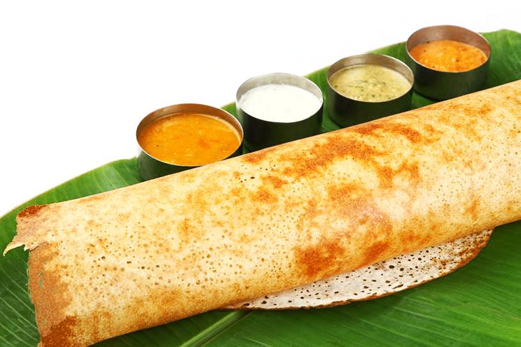 Dish,Cuisine,Food,Dosa,Ingredient,Indian cuisine,Wrap roti,South Indian cuisine,Chapati,Produce