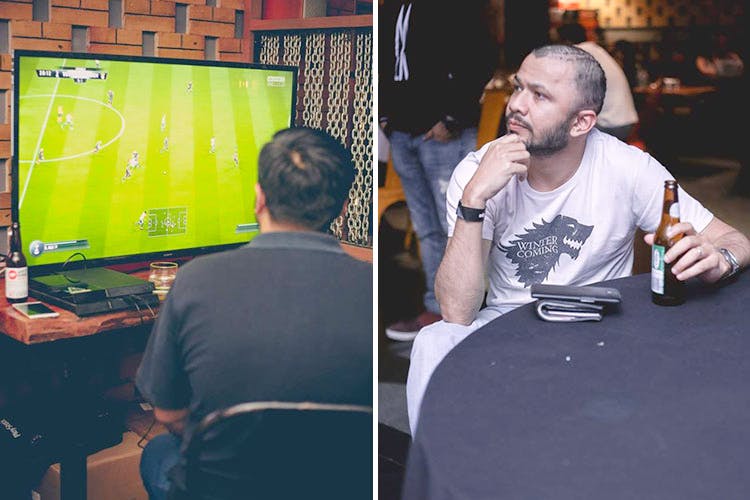 Green,Room,T-shirt,Games