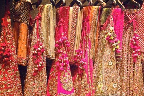 chandni chowk lehenga shops