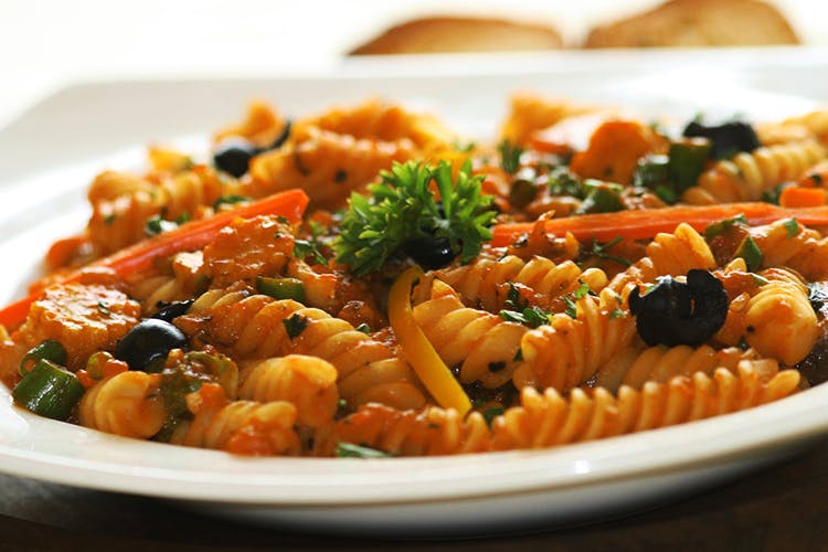 Dish,Food,Cuisine,Fusilli,Rotini,Ingredient,Pasta,Produce,Italian food,Staple food