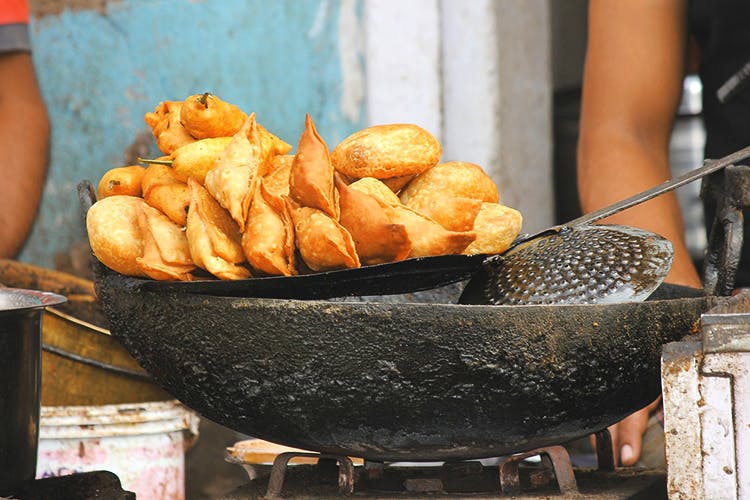 Easy Samosa chaat मटर समोसे की चाट easy mini Samosa