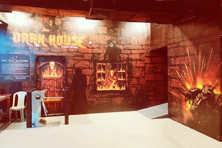 Hearth,Fireplace,Heat,Room,Interior design,Adventure game,House,Games,Building