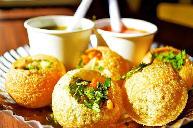 Dish,Food,Cuisine,Ingredient,Prawn ball,Fish ball,Bánh rán,Panipuri,Fried food,Produce