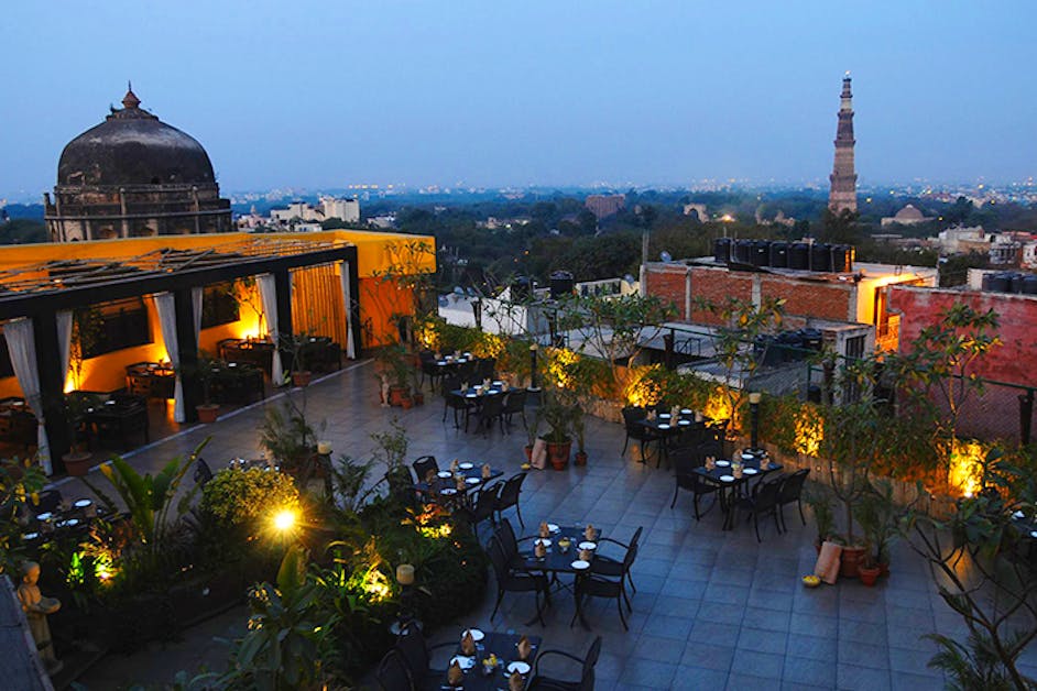 4 Restaurants With A View Of The Qutub Minar Lbb Delhi