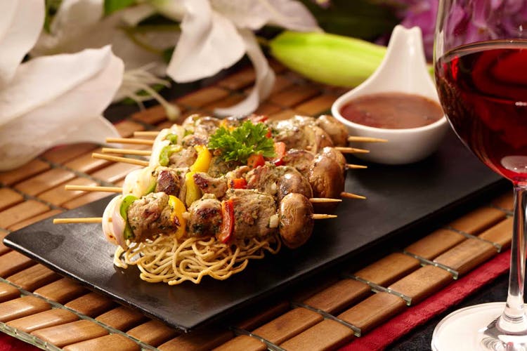 Dish,Food,Cuisine,Ingredient,Meat,Produce,Thai food,Recipe,Chinese food,Hot dry noodles