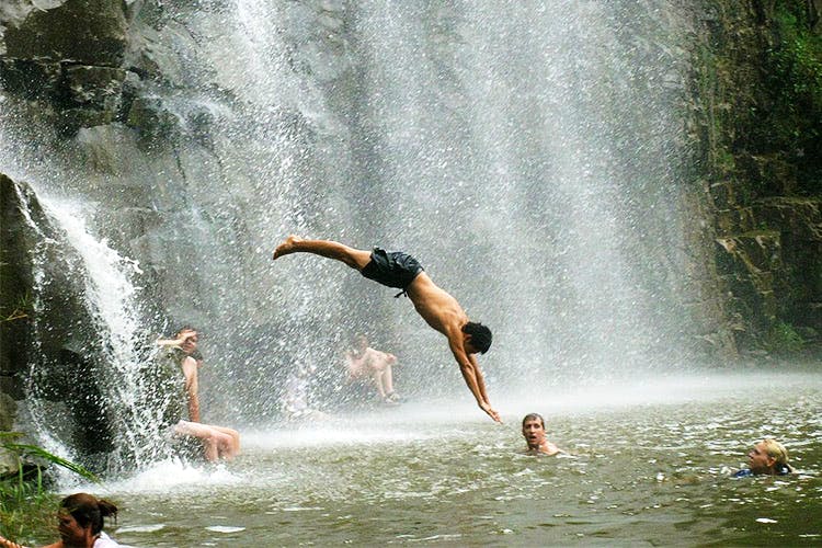 Water resources,Waterfall,Water,Watercourse,River,Water feature,Fun,Chute,Rapid,Extreme sport