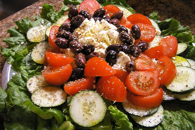 Dish,Food,Cuisine,Garden salad,Salad,Ingredient,Vegetable,Greek salad,Vegan nutrition,Leaf vegetable