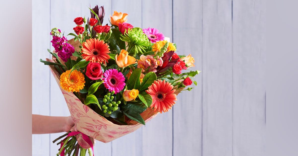 This Online Shop Will Deliver Flowers Cake Gifts More I