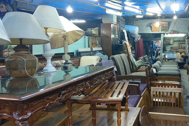 Online Furniture Too Expensive? These 5 Amar Colony Shops Will Recreate