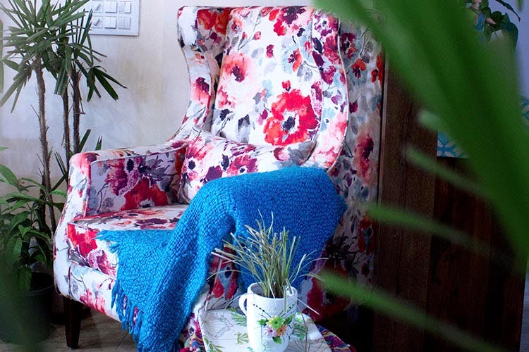 Textile,Furniture,Room,Plant,Crochet,Chair,Slipcover,Flower,Cushion