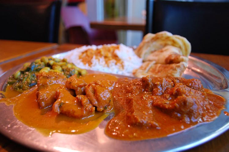 Dish,Food,Cuisine,Curry,Ingredient,Gravy,Butter chicken,Vindaloo,Produce,Rice and curry