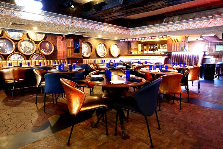 Restaurant,Building,Tavern,Bar,Room,Interior design,Pub,Table,Drinking establishment,Leisure