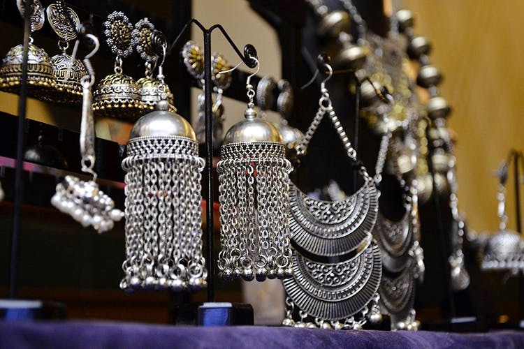 Calling Out To All Luxury Fashion, Jewelry & Interior Designers This