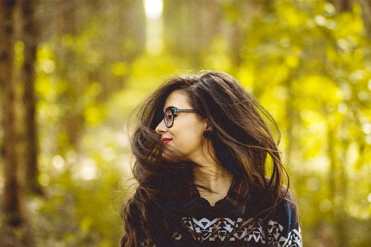 Hair,People in nature,Leaf,Beauty,Eyewear,Yellow,Tree,Lady,Natural environment,Long hair