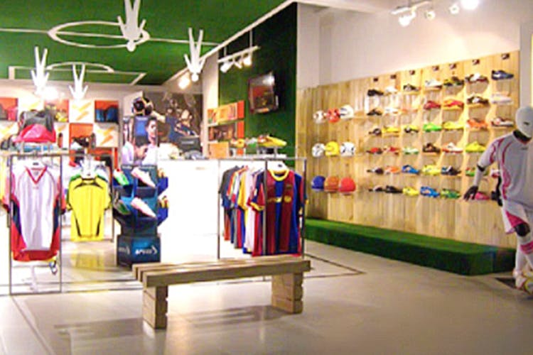 Sport Shop Near Me - malaymalaq