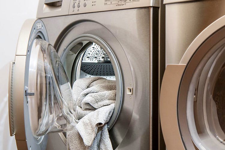 Washing machine,Laundry,Clothes dryer,Major appliance,Laundry room,Home appliance,Washing,Room,Dry cleaning