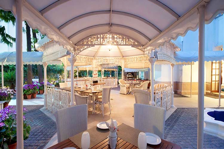 San Gimignano: Luxury Dining Venue In The Imperial Hotel | LBB, Delhi