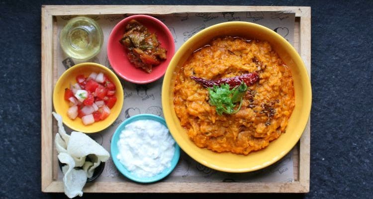 Dish,Food,Cuisine,Ingredient,Meal,Curry,Produce,Recipe,Dip,Side dish