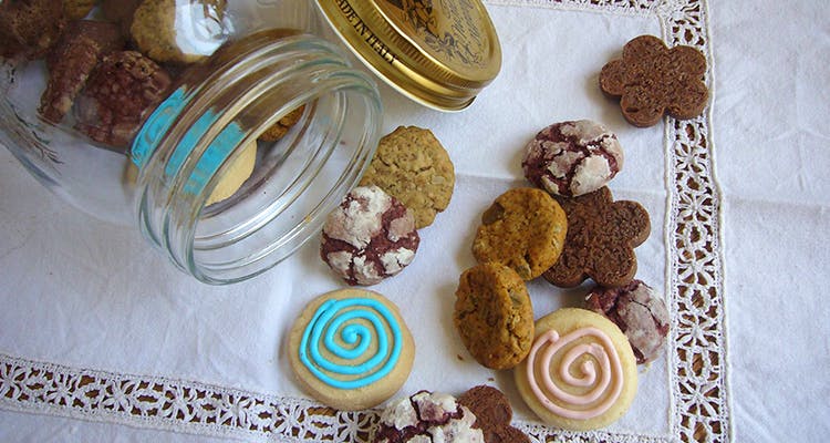 Food,Cuisine,Cookies and crackers,Dish,Speculoos,Snack,Cookie,Biscuit,Dessert,Baking
