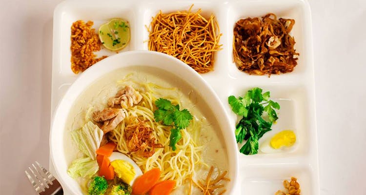 Dish,Food,Cuisine,Ingredient,Vegetarian food,Wonton noodles,Chinese food,Misua,Rice noodles,Produce