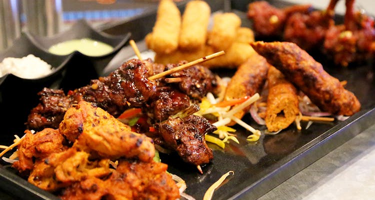 Dish,Food,Cuisine,Yakitori,Sate kambing,Souvlaki,Pincho,Meat,Satay,Brochette