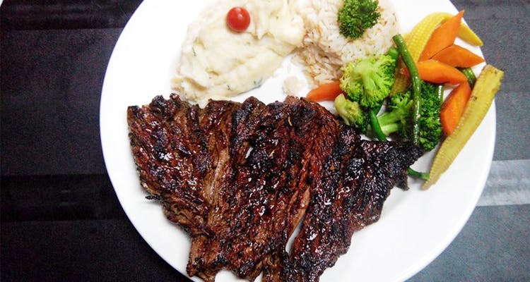 Dish,Food,Cuisine,Ingredient,Steak,Meat,Brisket,Produce,Rib eye steak,Beef