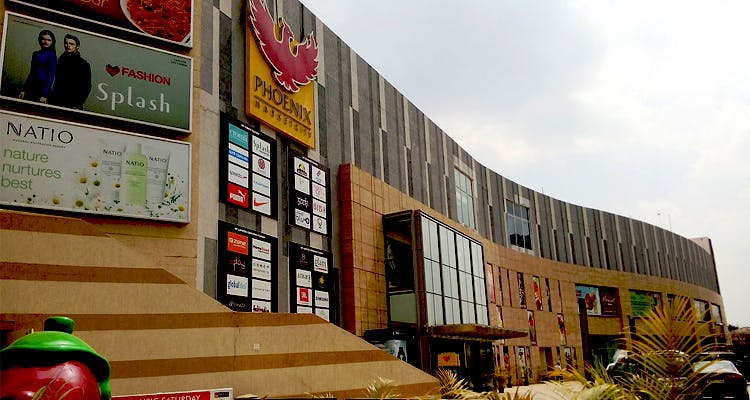 shoes shop in phoenix mall