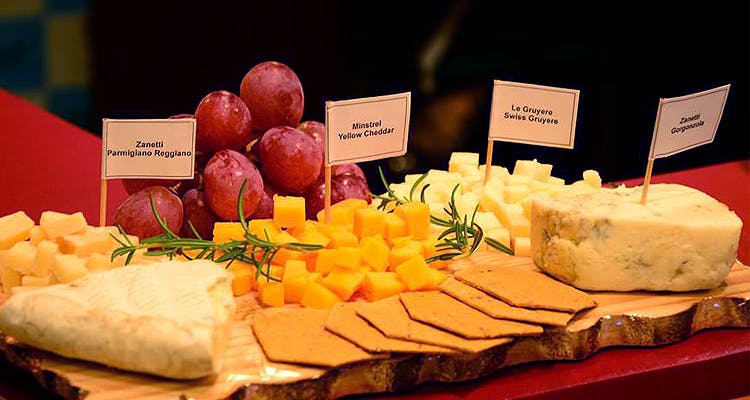 Food,Cheese,Cheddar cheese,Dairy,Parmigiano-reggiano,Ingredient,Provolone,Cuisine,Delicacy,Grana padano