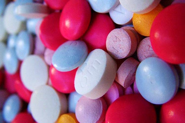 Pill,Pharmaceutical drug,Analgesic,Medicine,Sweetness,Colorfulness,Food coloring,Food,Prescription drug,Confectionery