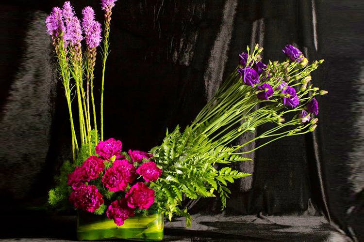 Flower,Plant,Floristry,Flower Arranging,Floral design,Still life photography,Flowering plant,Cut flowers,Ikebana,florist gayfeather