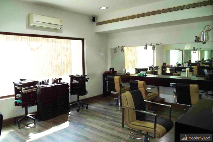 7 Best Hair Salons In Bangalore