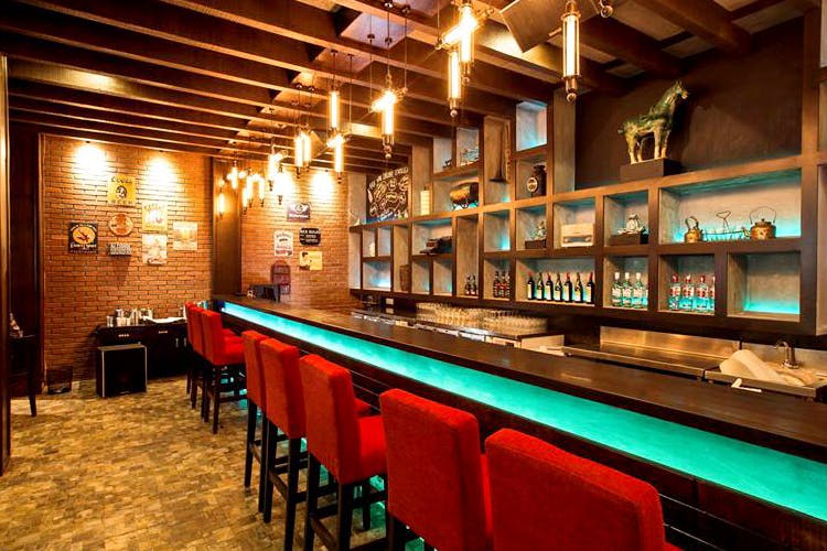 Bar,Drinking establishment,Building,Pub,Tavern,Room,Interior design,Table,Restaurant,Furniture