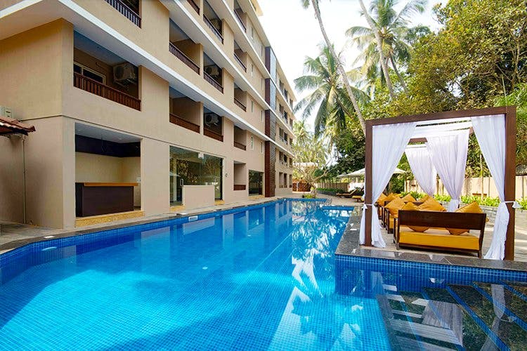 Swimming pool,Property,Resort,Building,Real estate,House,Leisure,Hotel,Condominium,Eco hotel