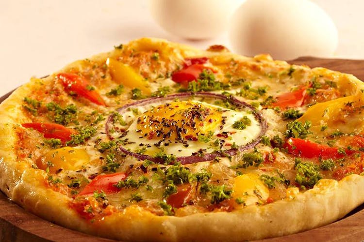 Dish,Food,Pizza,Cuisine,Pizza cheese,California-style pizza,Ingredient,Flatbread,Italian food,Tarte flambée