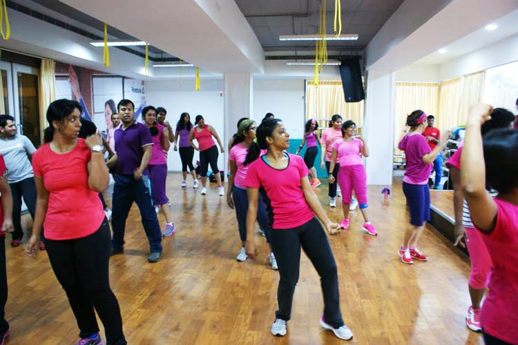 Zumba classes best sale online live