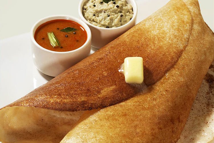 Dish,Food,Cuisine,Dosa,Ingredient,Indian cuisine,Fried food,Produce,Chutney,South Indian cuisine