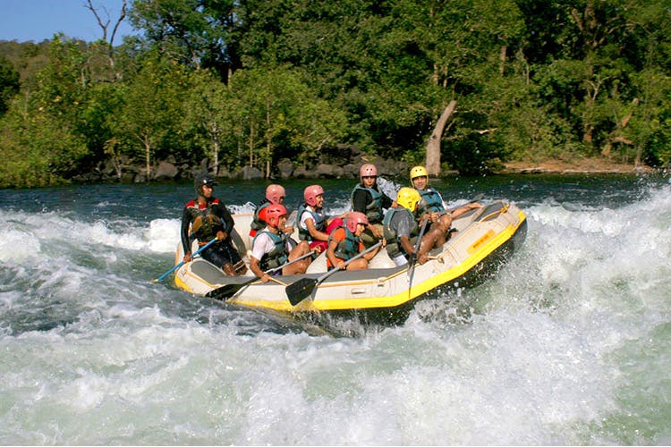 Rafting,Water transportation,River,Water,Inflatable boat,Water resources,Rapid,Outdoor recreation,Water sport,Vehicle