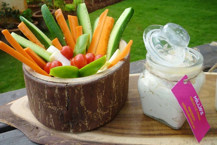 Food,Crudités,Carrot,Vegetable,Ingredient,Dish,Cuisine,Dip,Produce,Ranch dressing