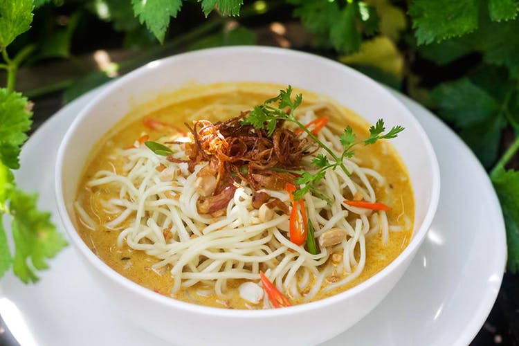 Dish,Food,Noodle soup,Noodle,Cuisine,Rice noodles,Ingredient,Lamian,Capellini,Chinese food