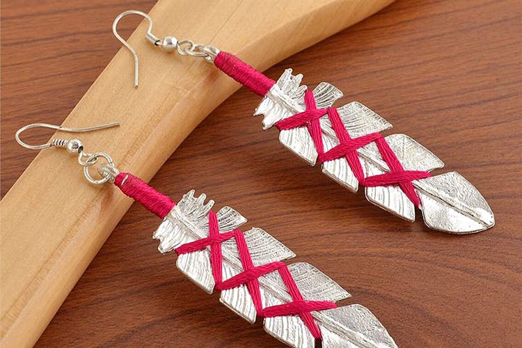 Pink,Leaf,Fashion accessory,Jewellery,Earrings,Magenta,Wood,Triangle,Keychain,Metal