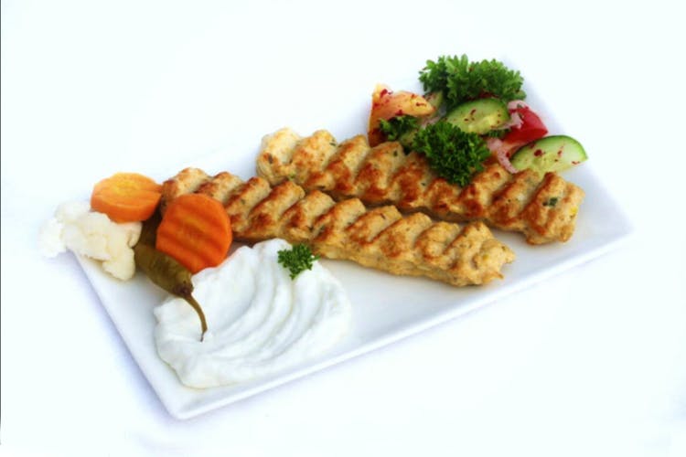 Dish,Food,Cuisine,Ingredient,Produce,Kebab,Garnish,Platter,Finger food,Vegan nutrition