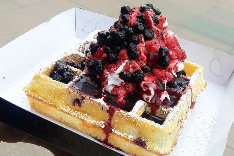 Dish,Food,Cuisine,Belgian waffle,Waffle,Dessert,Frozen dessert,Ingredient,Whipped cream,Cream