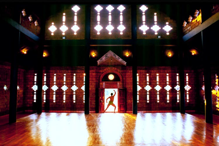 Light,Lighting,Architecture,Building,Night,Window,Door,Ballroom,Symmetry,Mosque