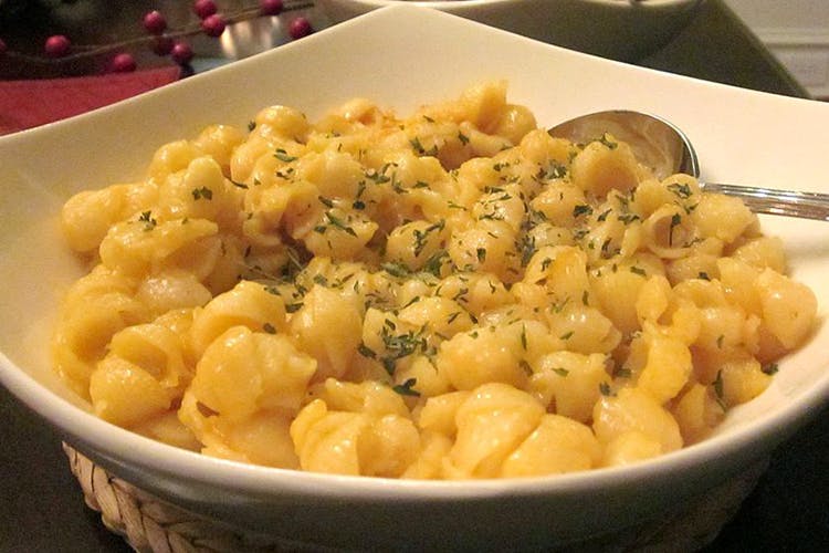 Dish,Food,Cuisine,Ingredient,Macaroni and cheese,Produce,Staple food,Cavatappi,Comfort food,Macaroni