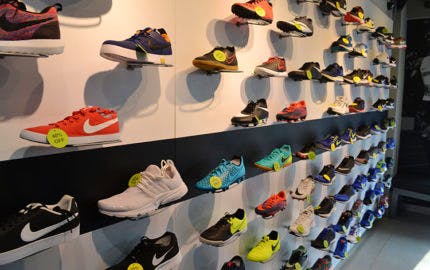 Complacer Mata Mansedumbre Shop At Nike Factory Outlet In HSR | LBB, Bangalore