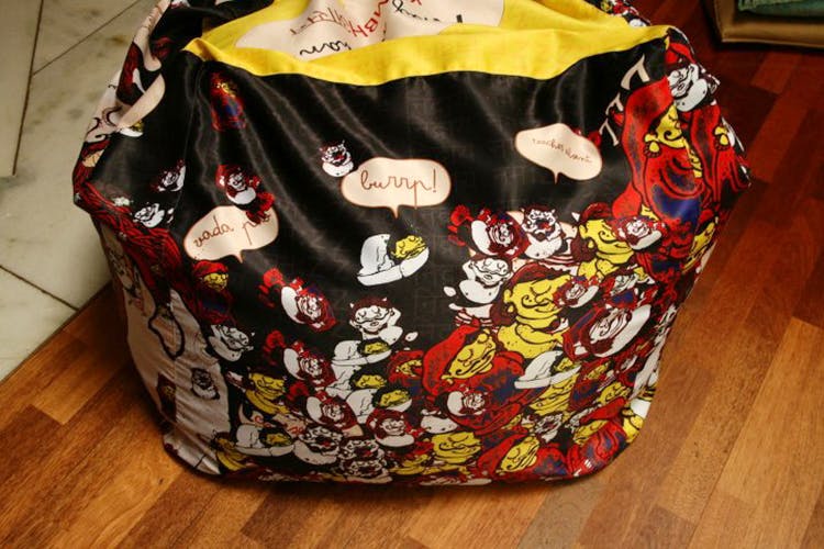 Bag,Handbag,Diaper bag,Fashion accessory,Hand luggage,Luggage and bags,Shoulder bag,Pattern