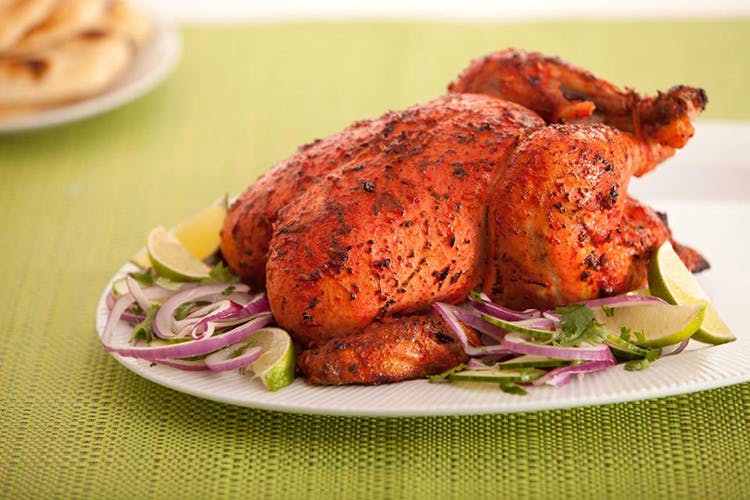 Dish,Food,Cuisine,Hendl,Ingredient,Fried food,Tandoori chicken,Chicken meat,Turkey meat,Meat