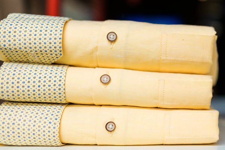 Peter England Factory Outlet Little Black Book, Bangalore