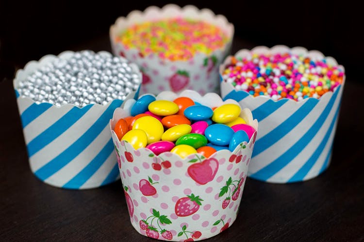 Baking cup,Sweetness,Food,Confectionery,Candy,Nonpareils,Sprinkles,Dessert,Buttercream,Marshmallow creme